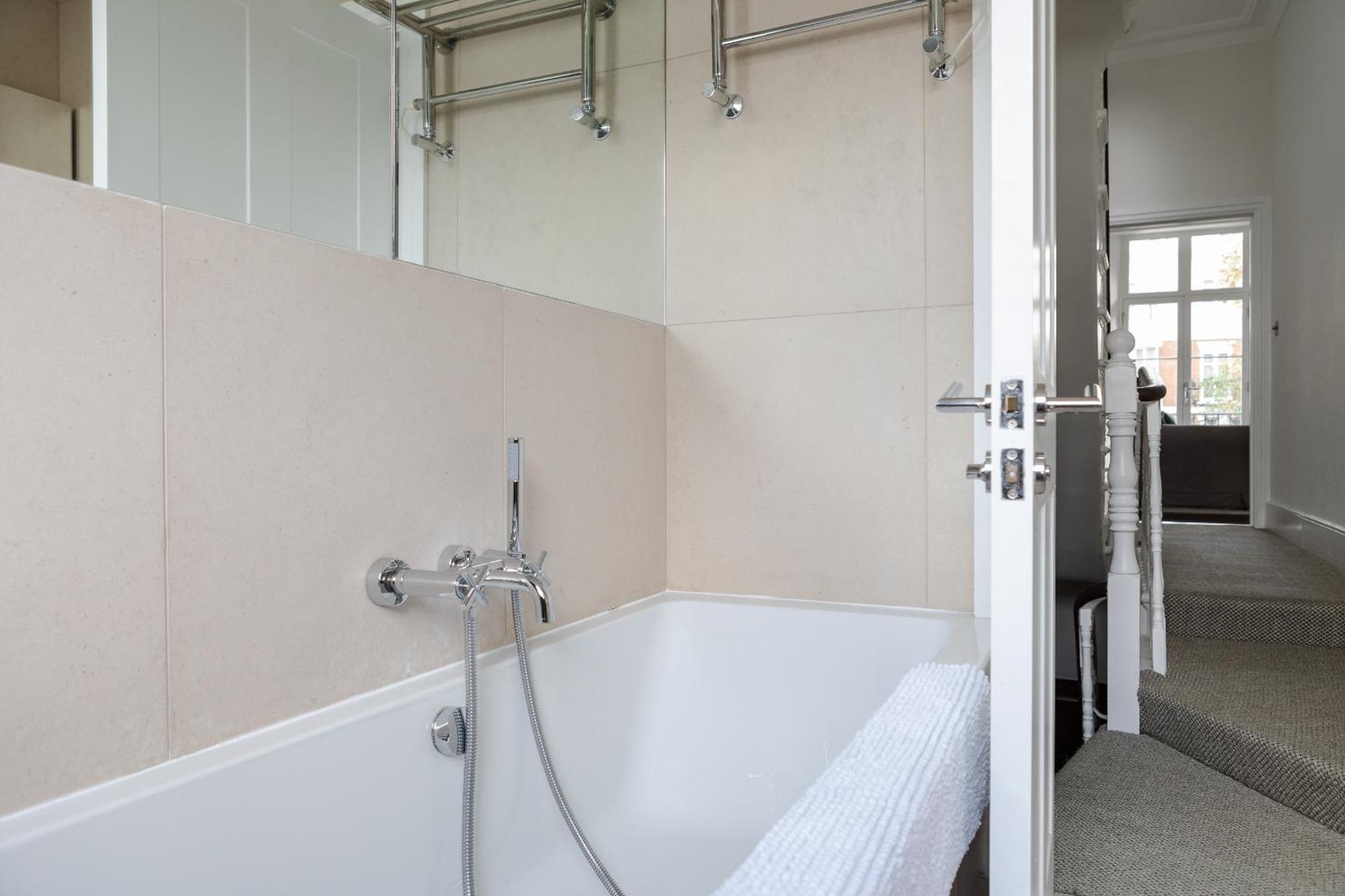 Number 53 - Stunning Maisonette With Parking In Kensington & Chelsea London Exteriör bild