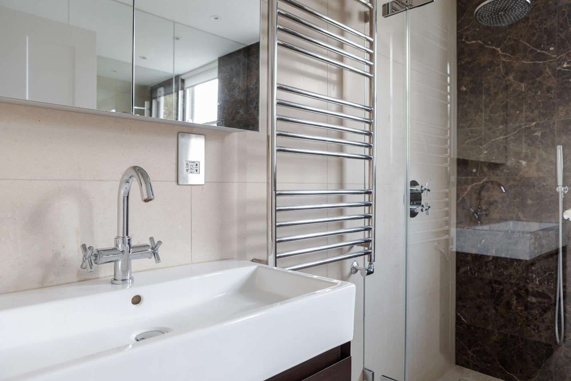 Number 53 - Stunning Maisonette With Parking In Kensington & Chelsea London Exteriör bild
